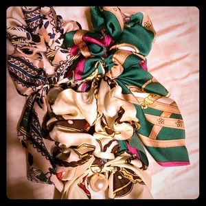 Hair Scrunchy Set